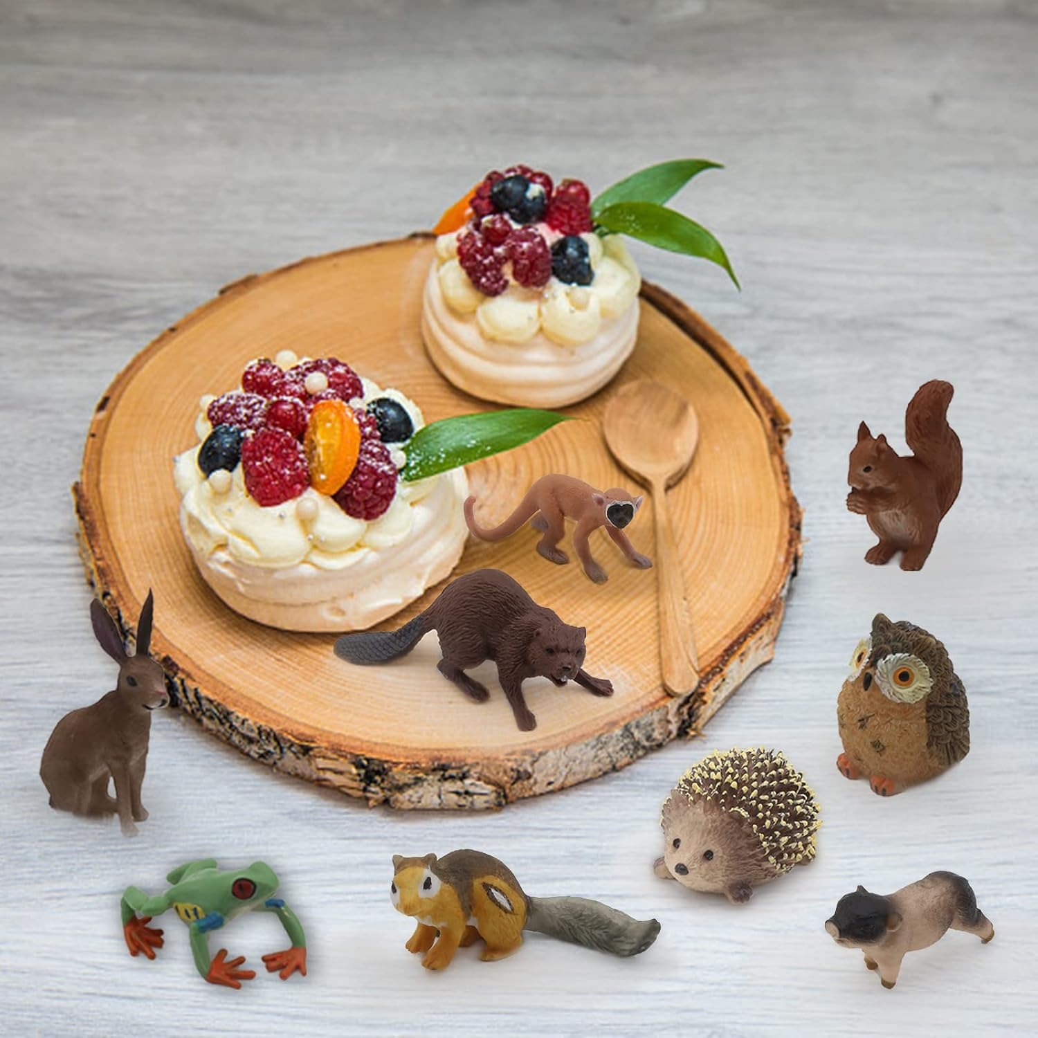 Forest Animal Figures 18 Piece Woodland Play Set: image 6